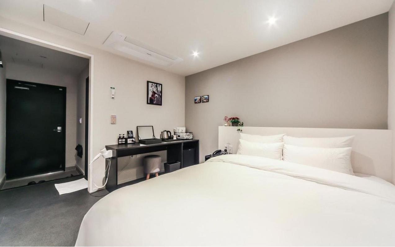 Hotel Maison Пусан Екстериор снимка